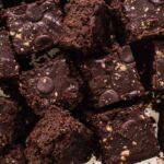 flourless-pumpkin-brownies